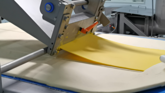 China Industrial Pastry Laminator